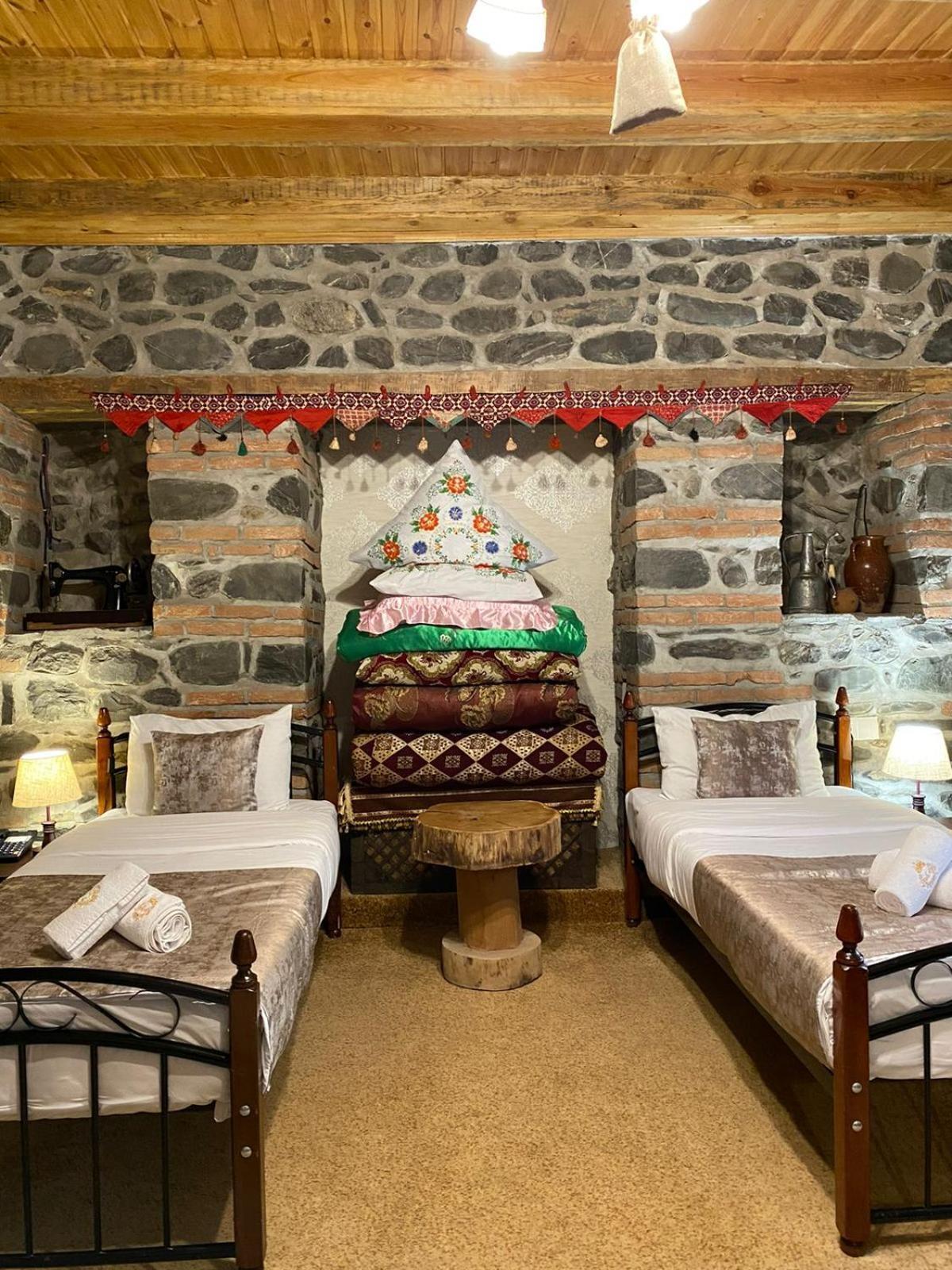 Minali Boutique Hotel Şǝki Exterior foto